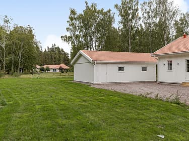 806510-421-2_004