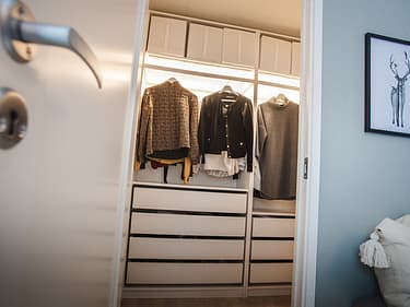 Walk in closet